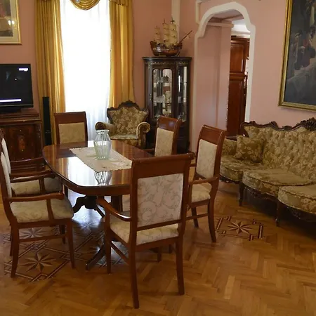 Sun City Boutique 3* Pula