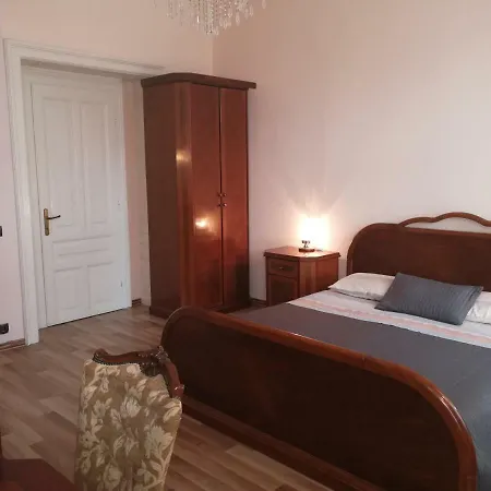 Sun City Boutique Penzion Pula