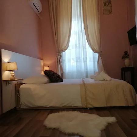 Sun City Boutique Penzion Pula